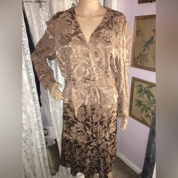 olge Cassini Dresses & Skirts - Vintage Olge Cassini silk skirt set